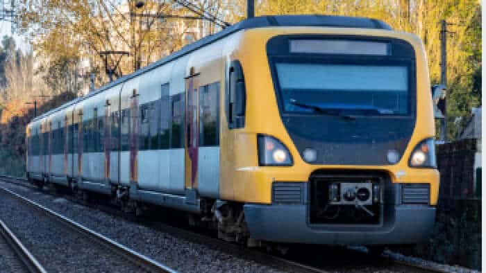 Conte com gasóleo colorido Galp para comboios