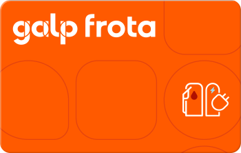 Cartão Galp Frota. Cartão cor-de-laranja, com o logótipo "Galp Frota" a branco no canto superior esquerdo. No canto inferior direito, também a branco, dois ícones, um representativo de um posto de abastecimento e outro de um posto de carregamento elétrico.
